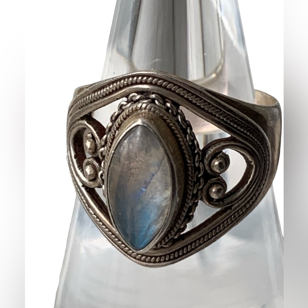 Vintage Ornate Oval Sterling Silver Mystique Moonstone Ring Woman’s Jewelry